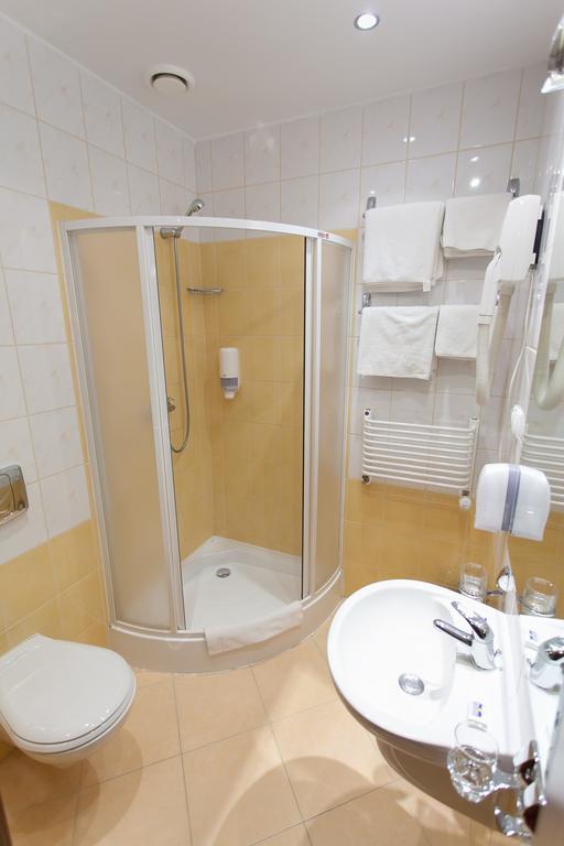 Hotel Twins II Варшава Стая снимка